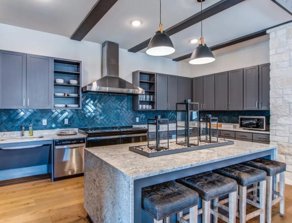 Water Oak Apartments Austin
