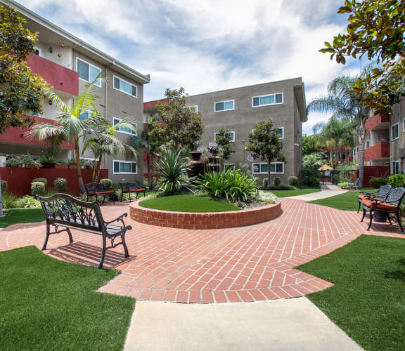 Lombardi Apartments property image