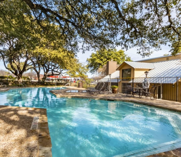 The Hollows property image