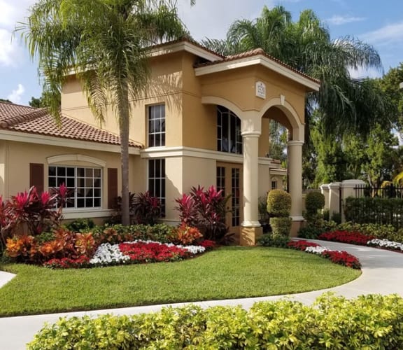 Valencia Pointe Sister Properties