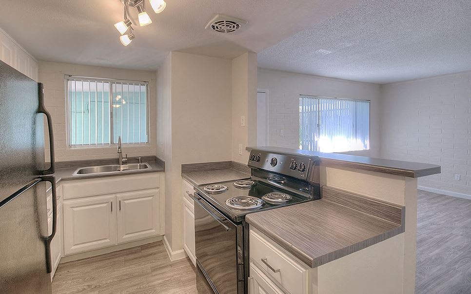 Apartment kitchen at Bethany at Midtown.