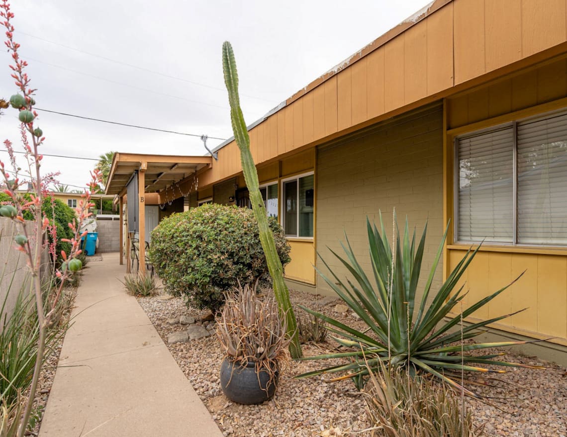 Shared outdoor space at Colter Apartments.