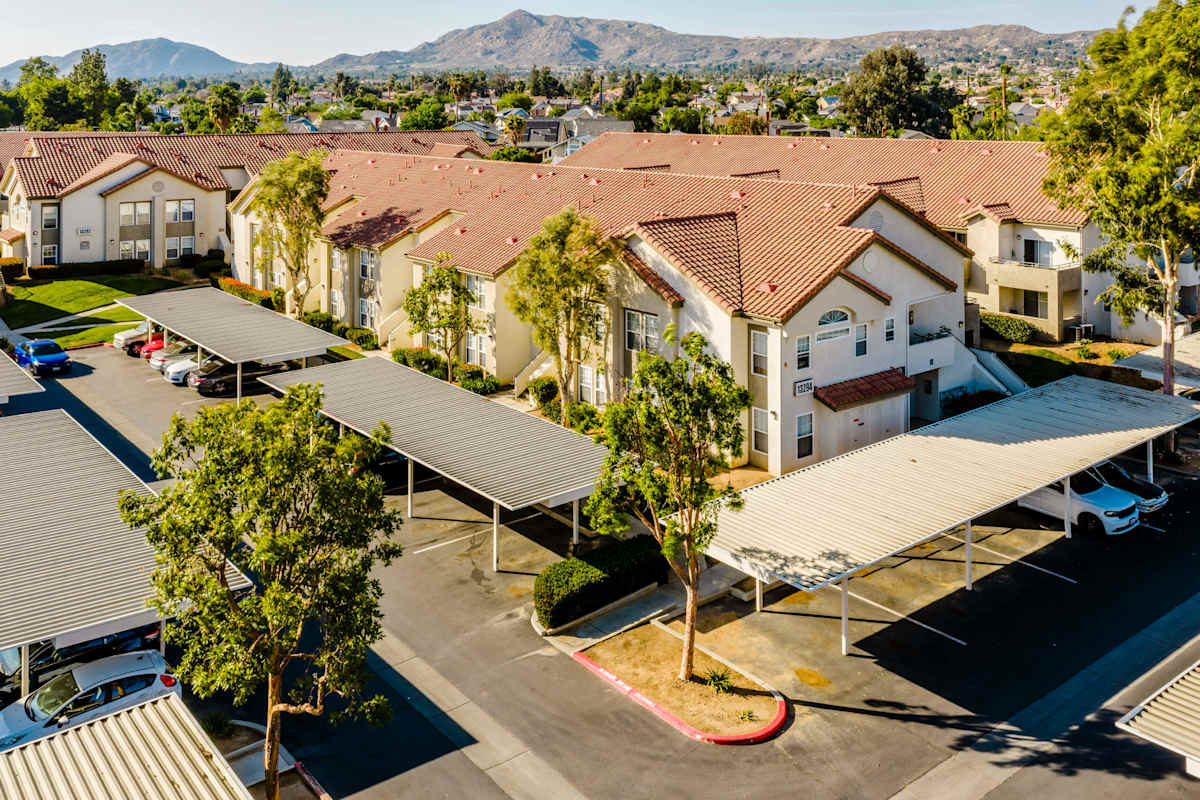 Legends at Rancho Belago exterior and grounds - Moreno Valley, CA