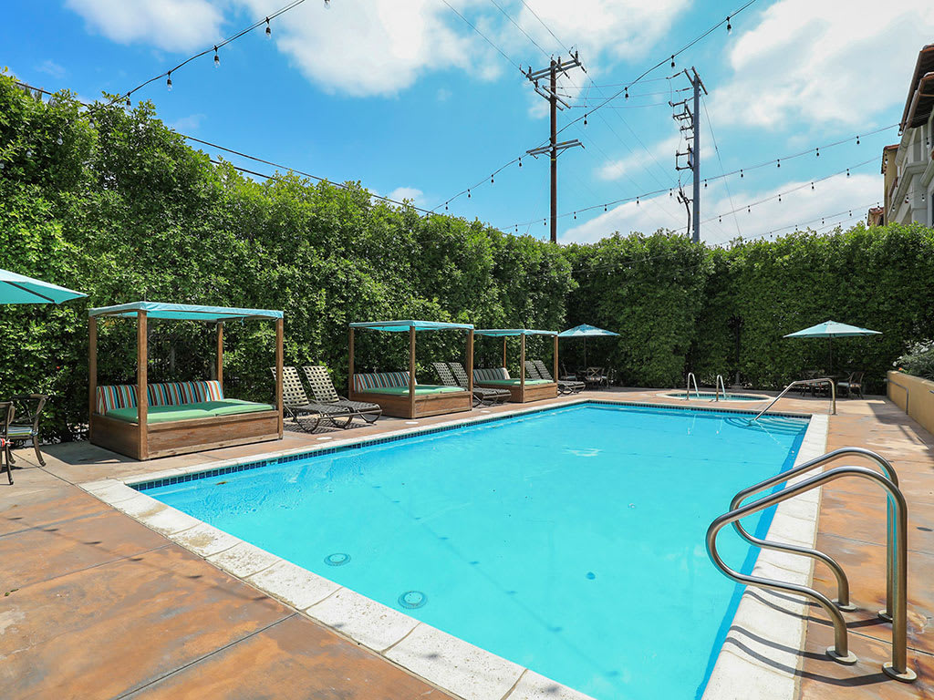 The Verandas swimming pool - Canoga Park, CA
