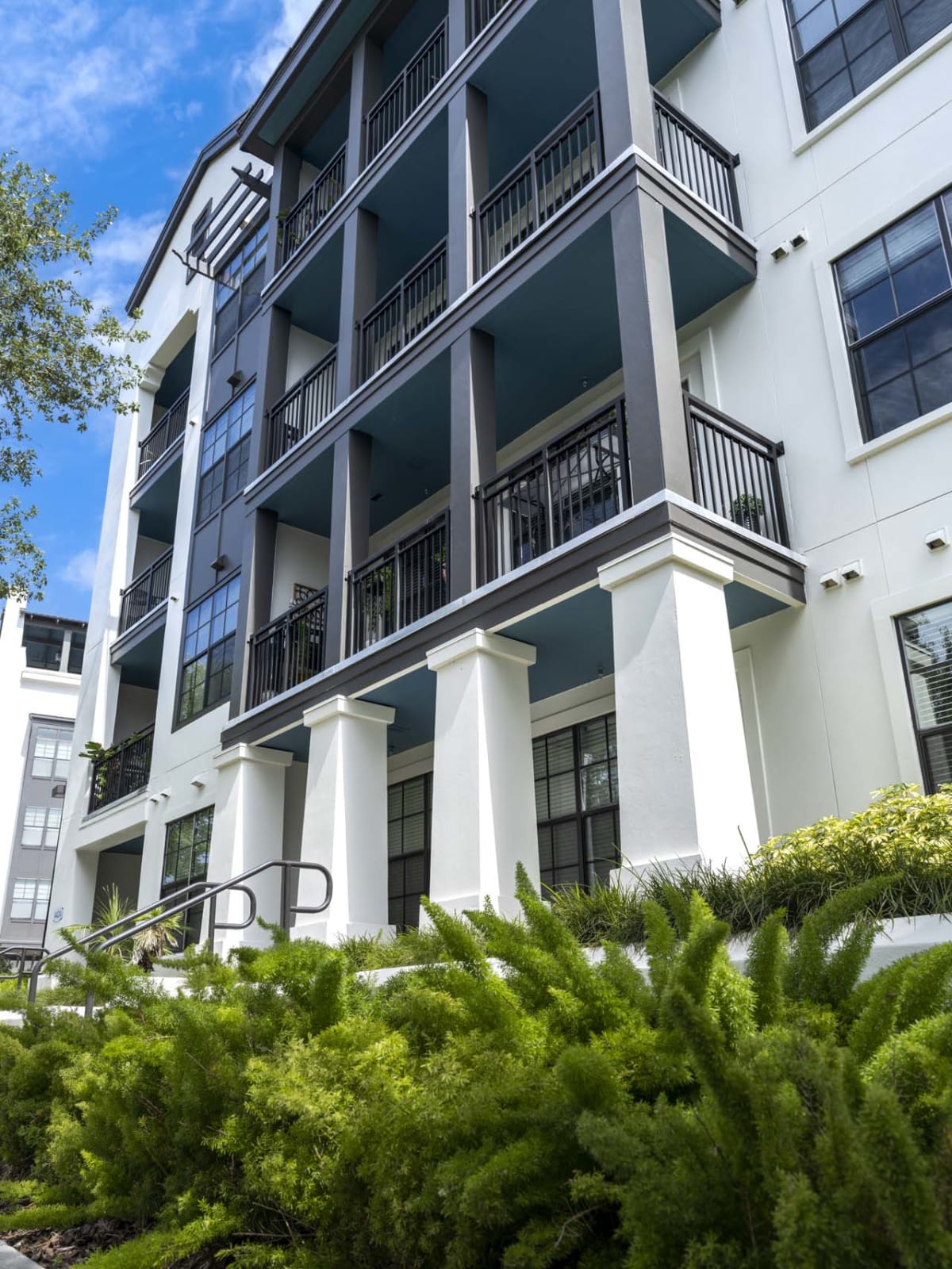 Azul Baldwin Park community amenities - Orlando, FL
