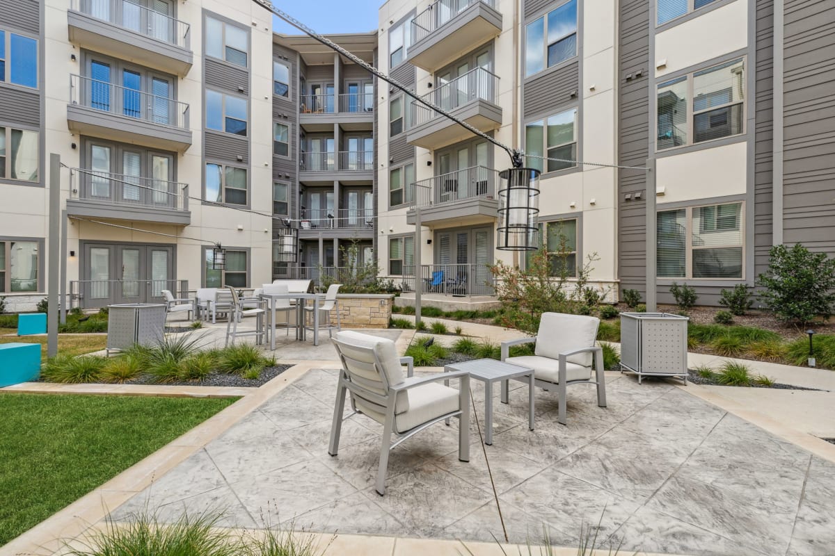 LynnCora apartment photo