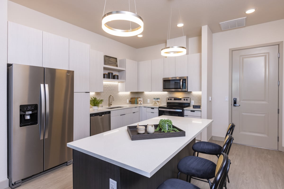 Lotti部屋 Studio, 1- & 2-Bedroom Apartments in Sacramento, CA | Zeta