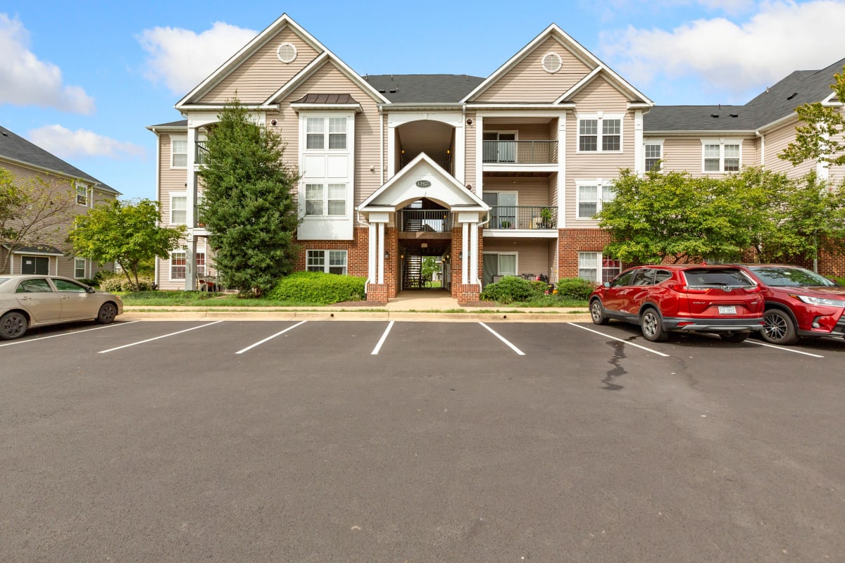 Chantilly Apartments The Fields of Chantilly Photos