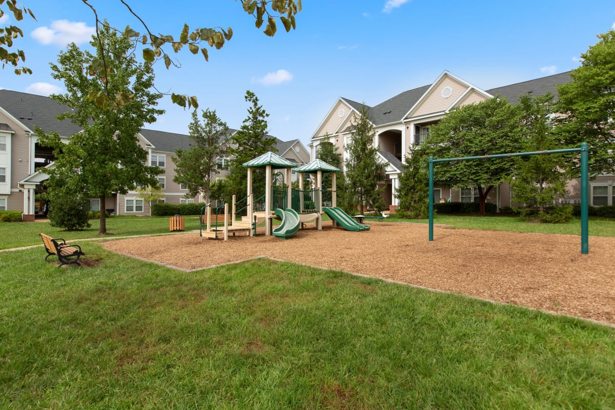 Chantilly Apartments The Fields of Chantilly Photos