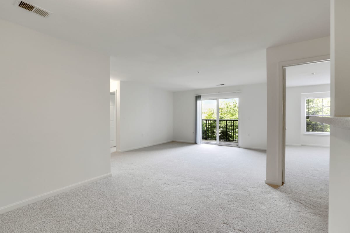 Chantilly Apartments The Fields of Chantilly Photos