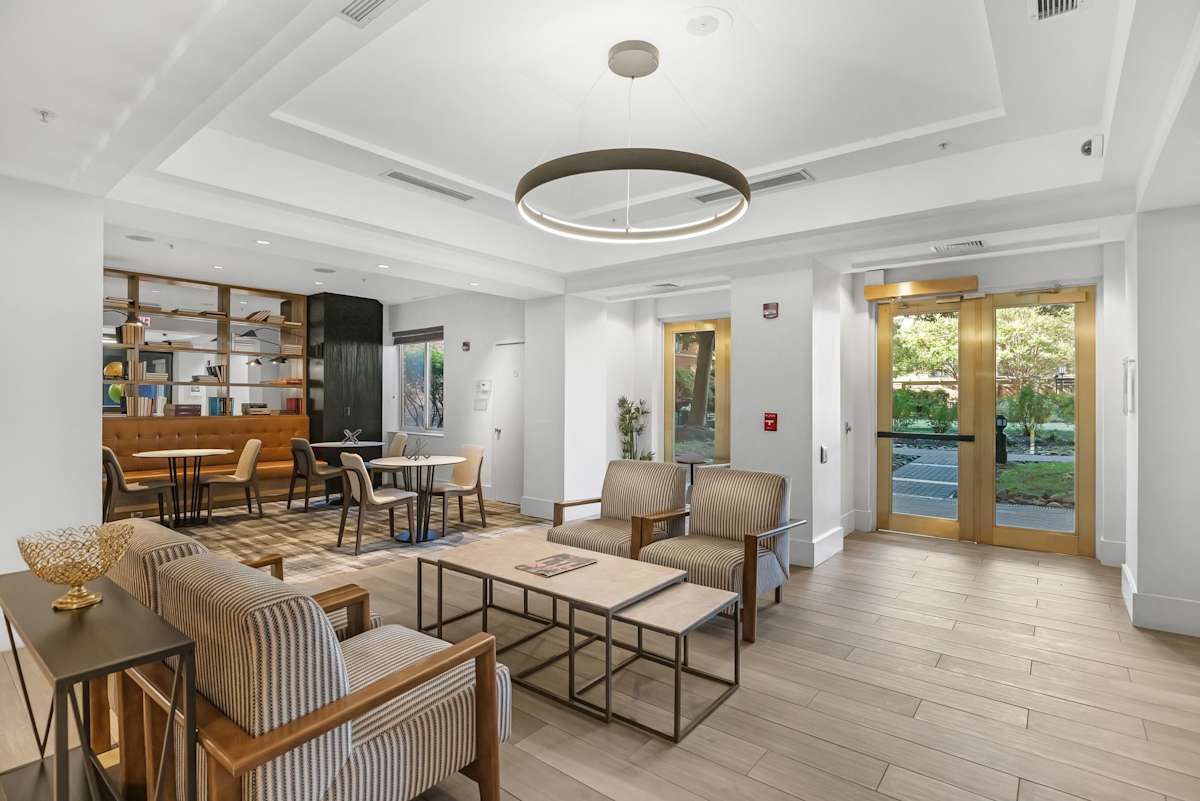 Picture of ile sainte louis, luxury villas and prestige apartments.