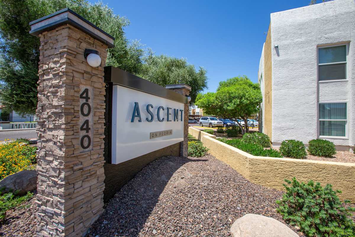 Community entrance at Ascent on Peoria.