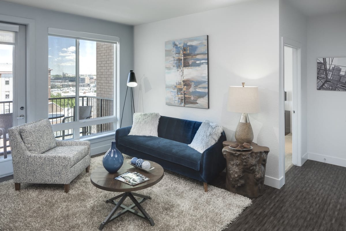 LoHi House Apartments living room - Denver, CO