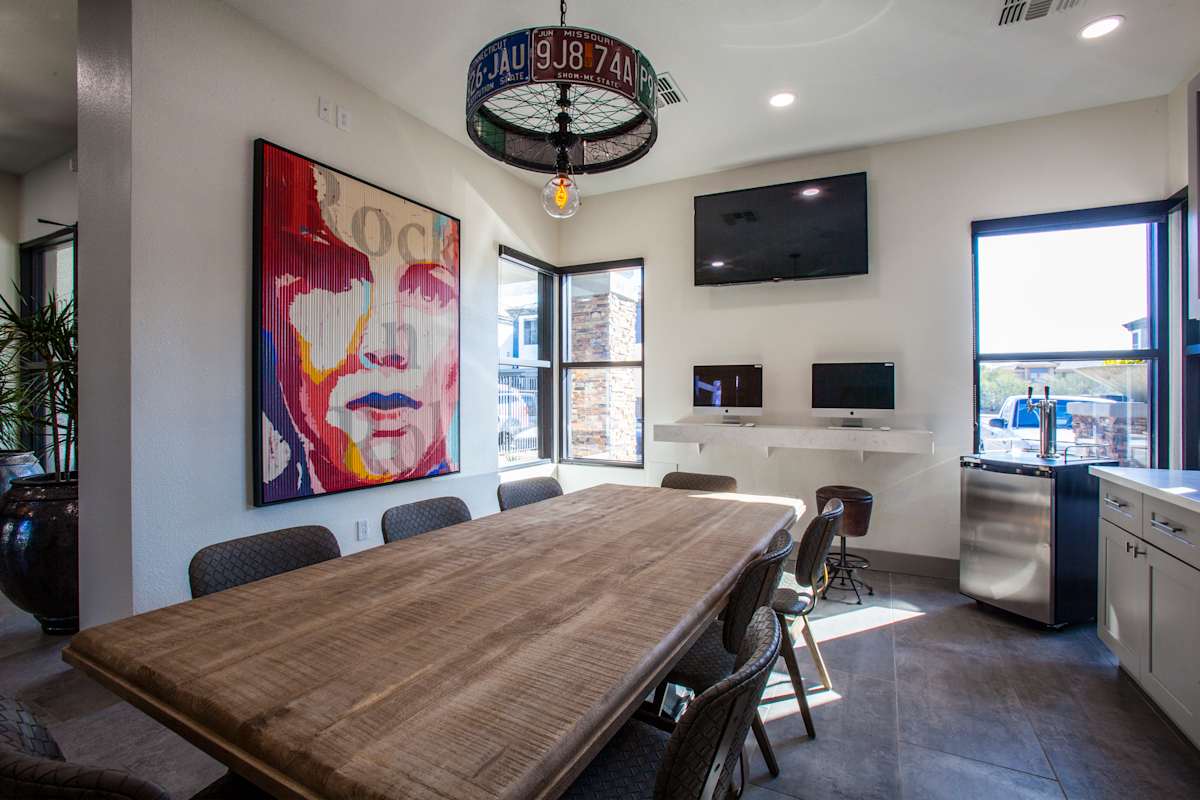 Shared table and seating at Ascent North Scottsdale.
