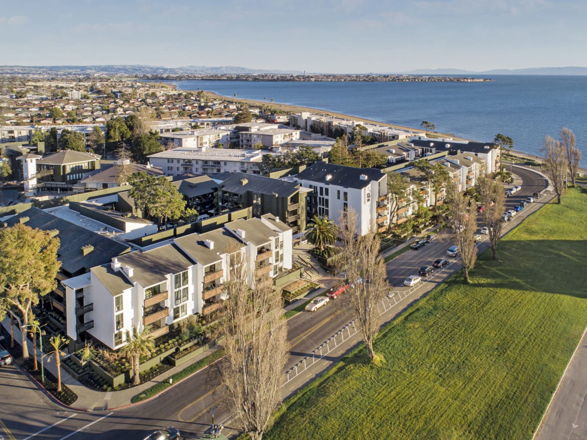 Photos Apartments for Rent in Alameda CA South Shore