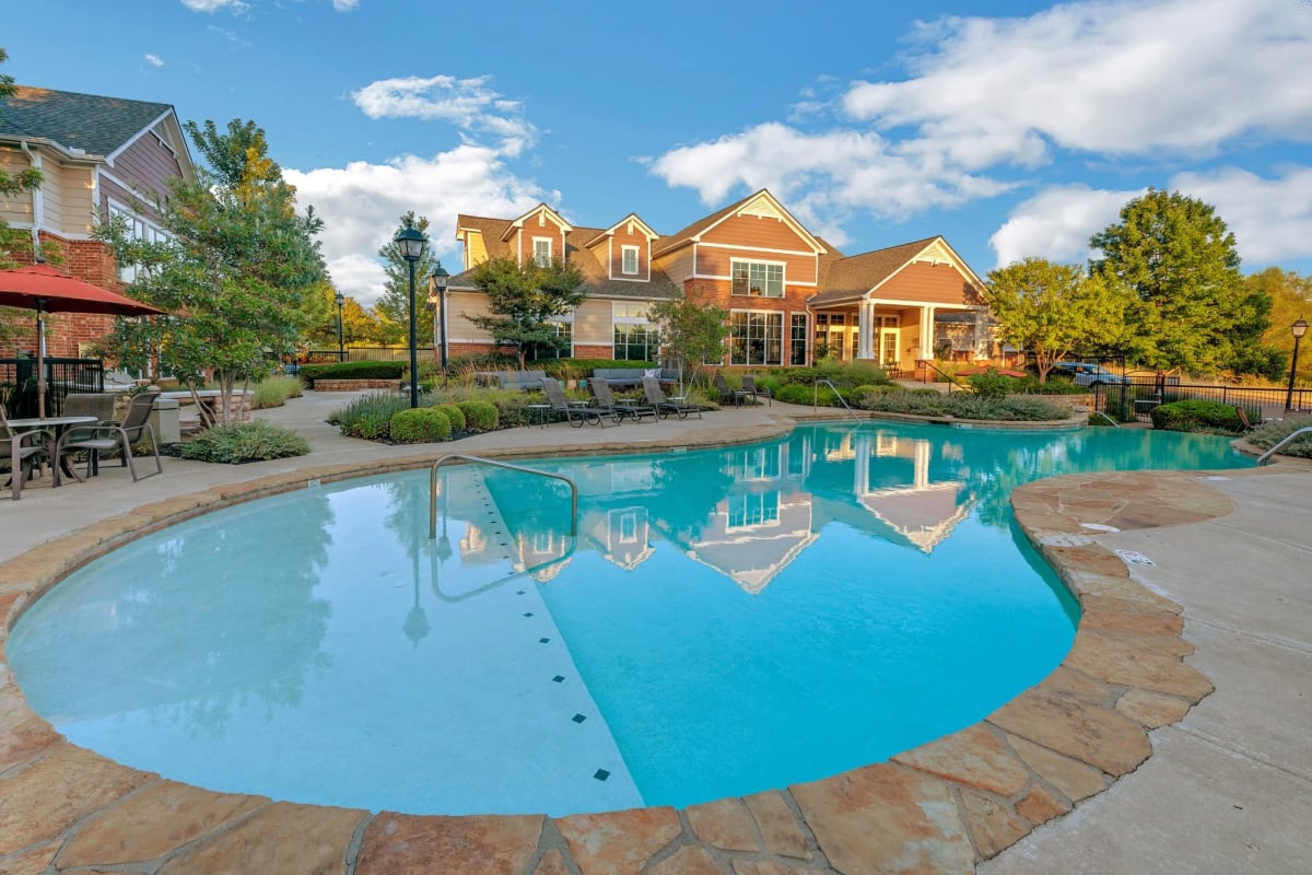 Photos and Video of Aventura Clear Creek in Overland Park, KS
