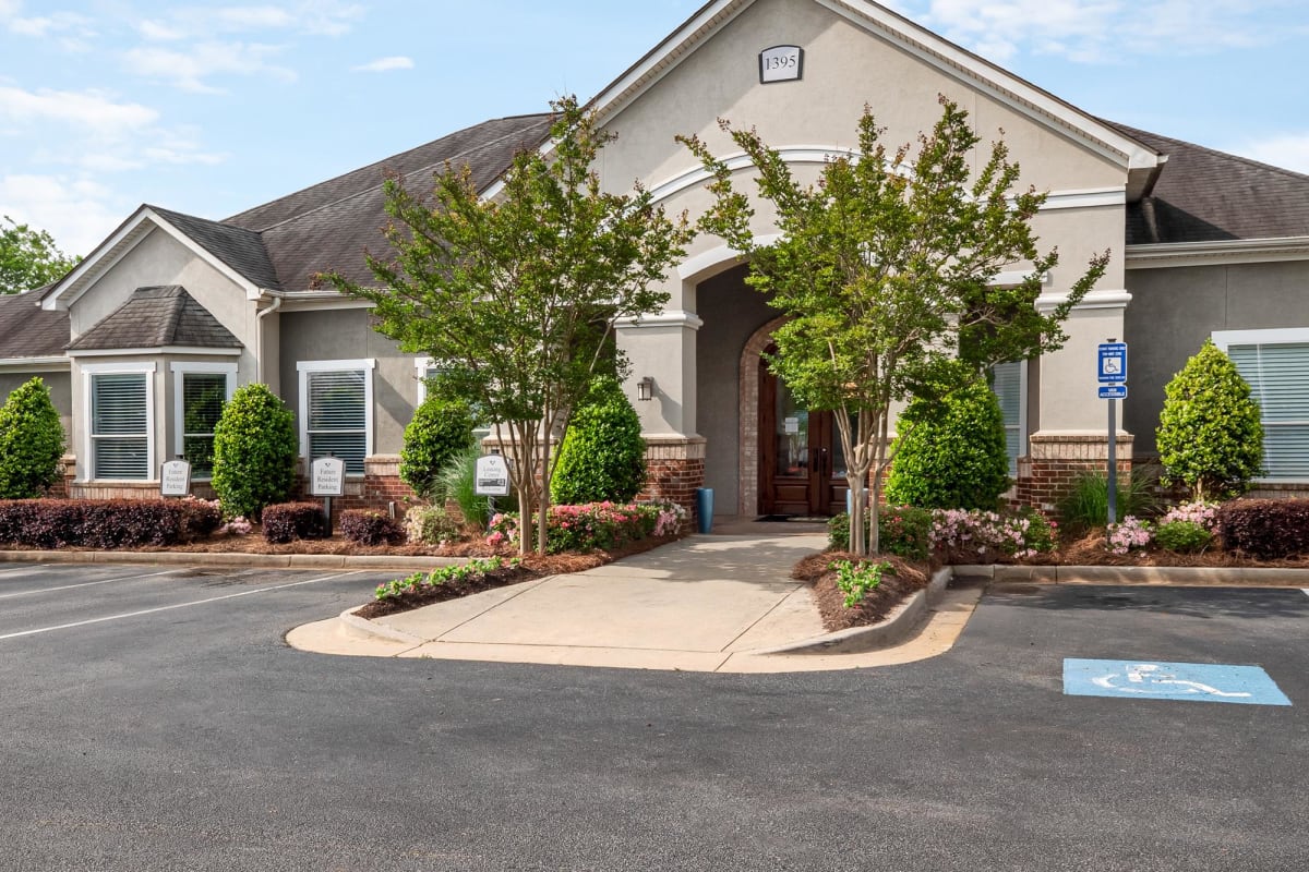 Photos and Video of Mandalay Villas in McDonough, GA