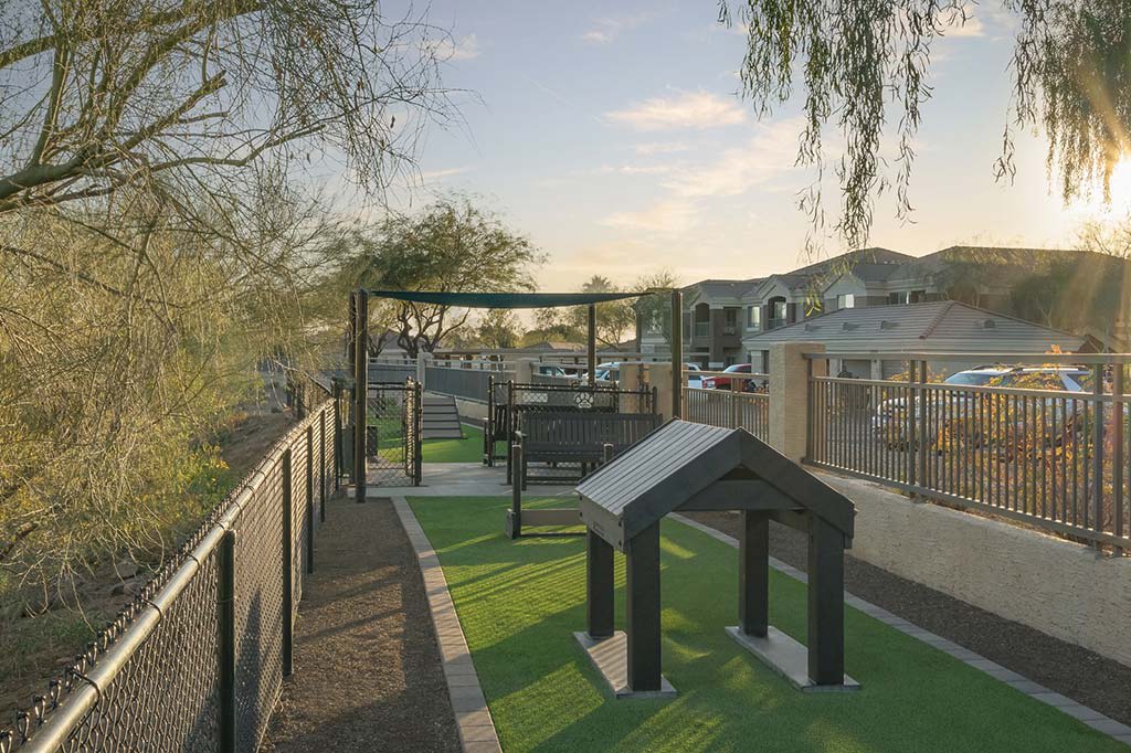 Adobe Ridge community photograph