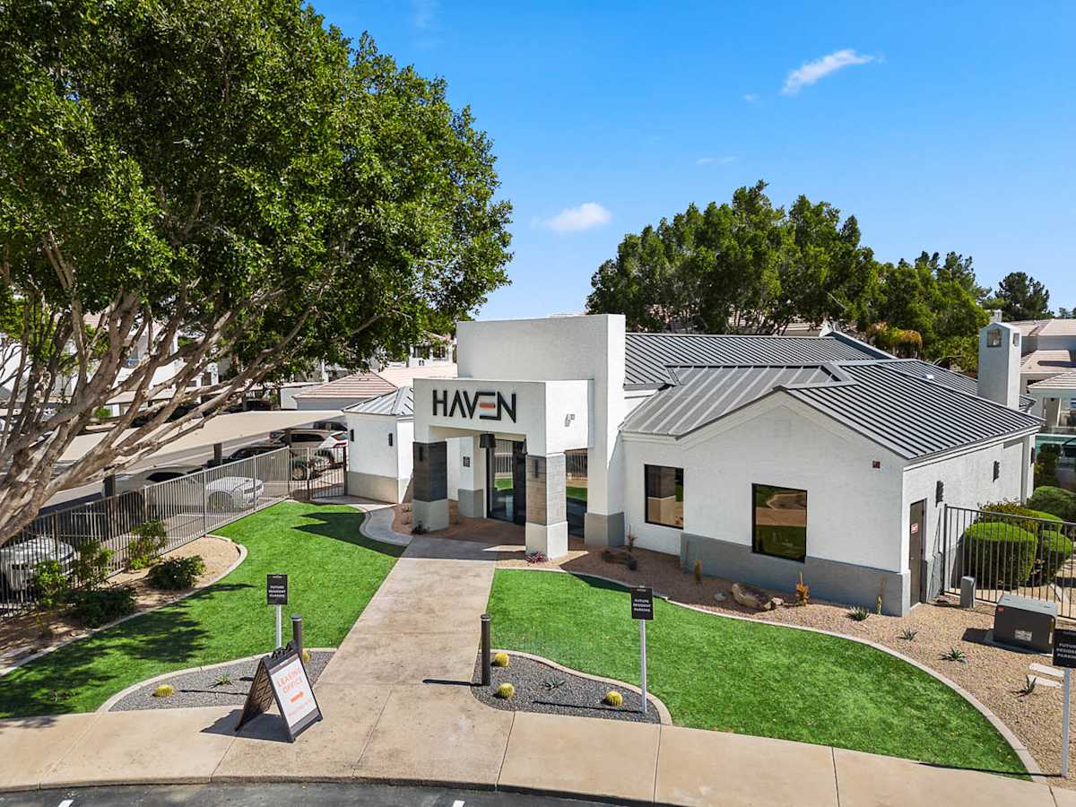 Haven at Arrowhead community photograph