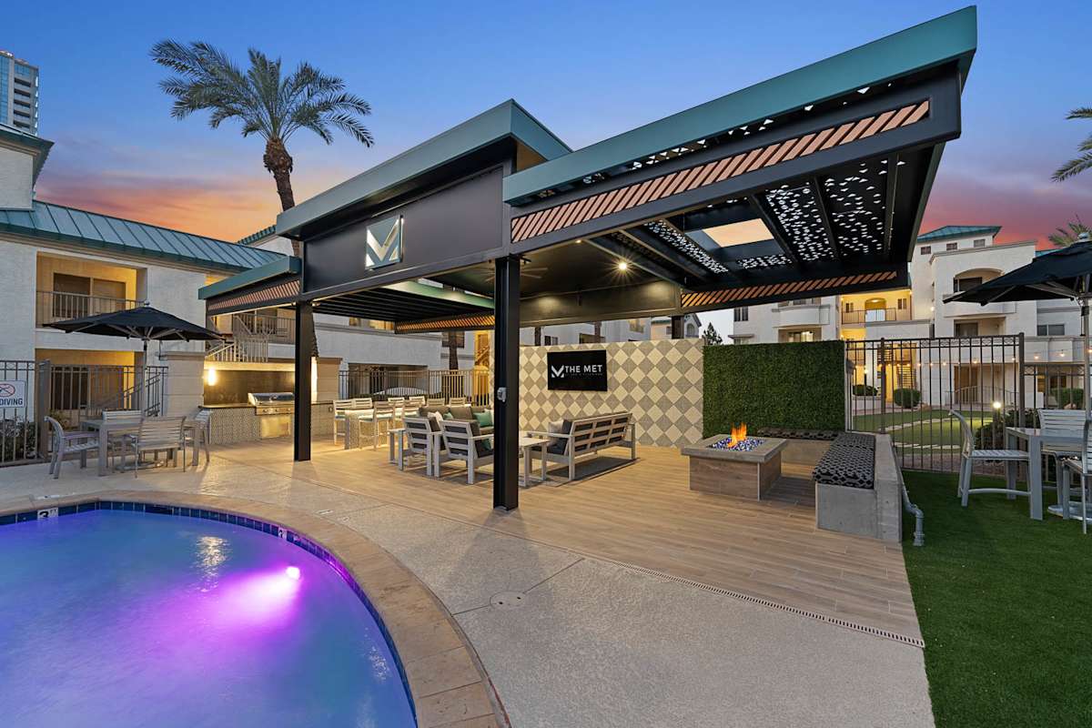 Pool and poolside area at The Met at 3rd and Fillmore.