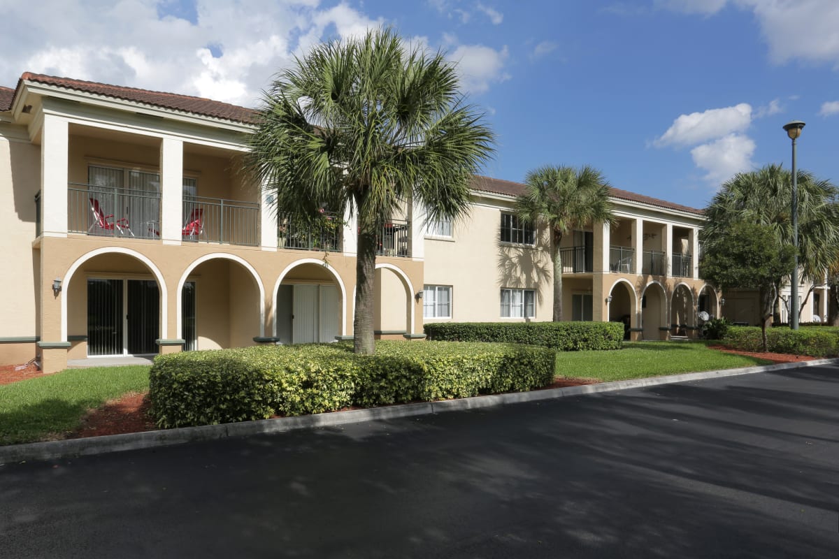 Photos and Video of Aventine at Miramar Apartments in Miramar, FL