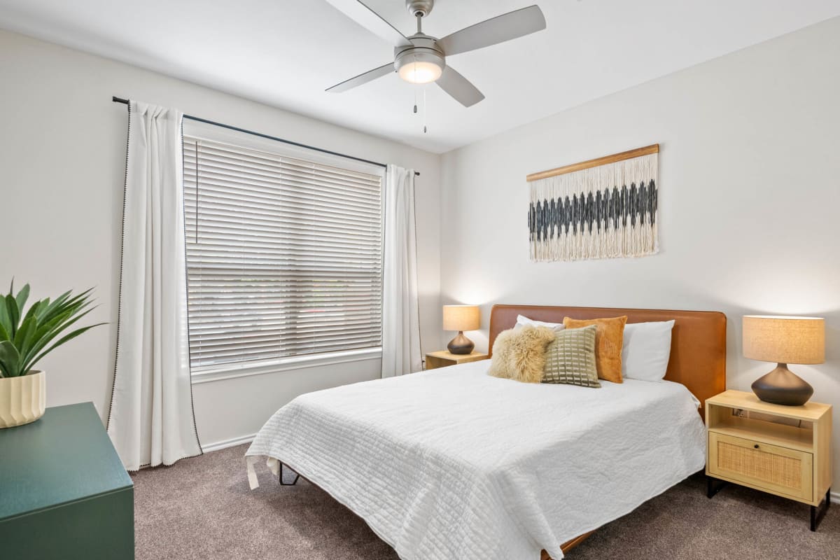 Mission Gate Apartments apartment photo