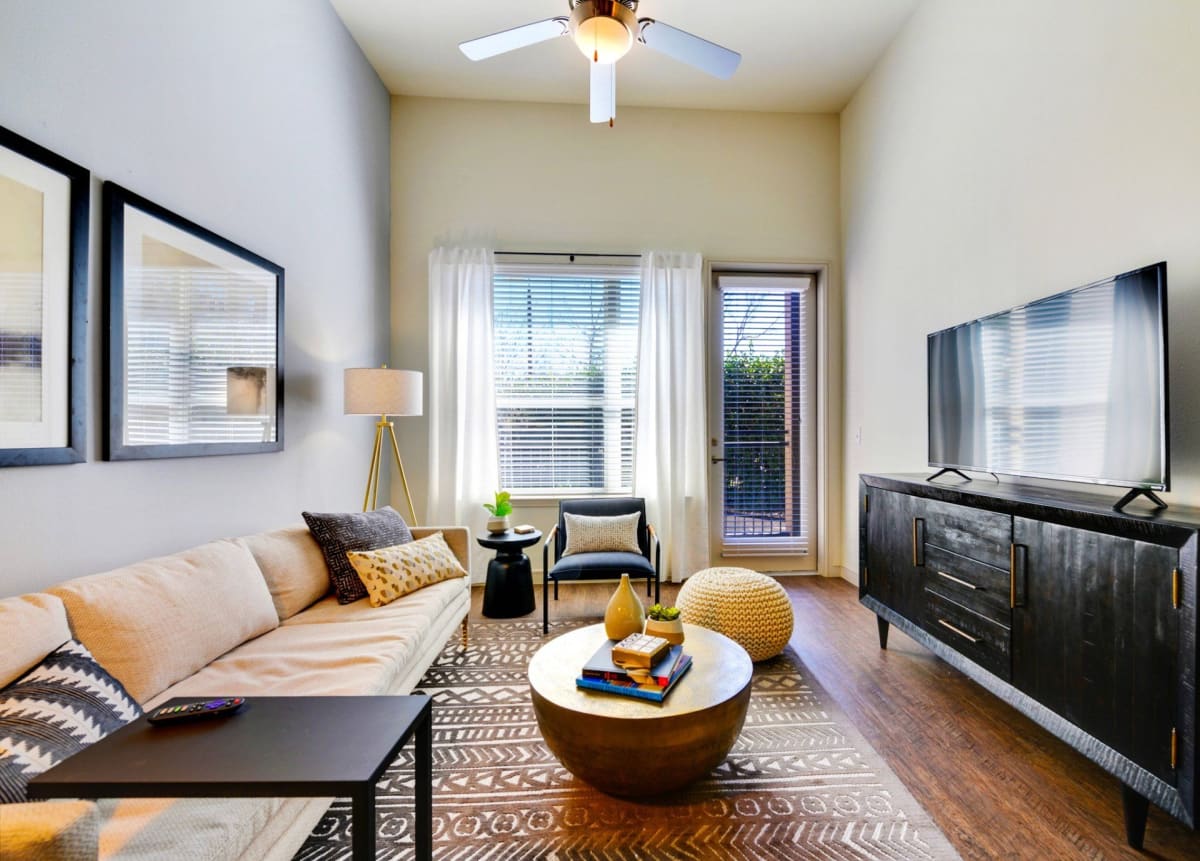 South Side Flats apartment photo