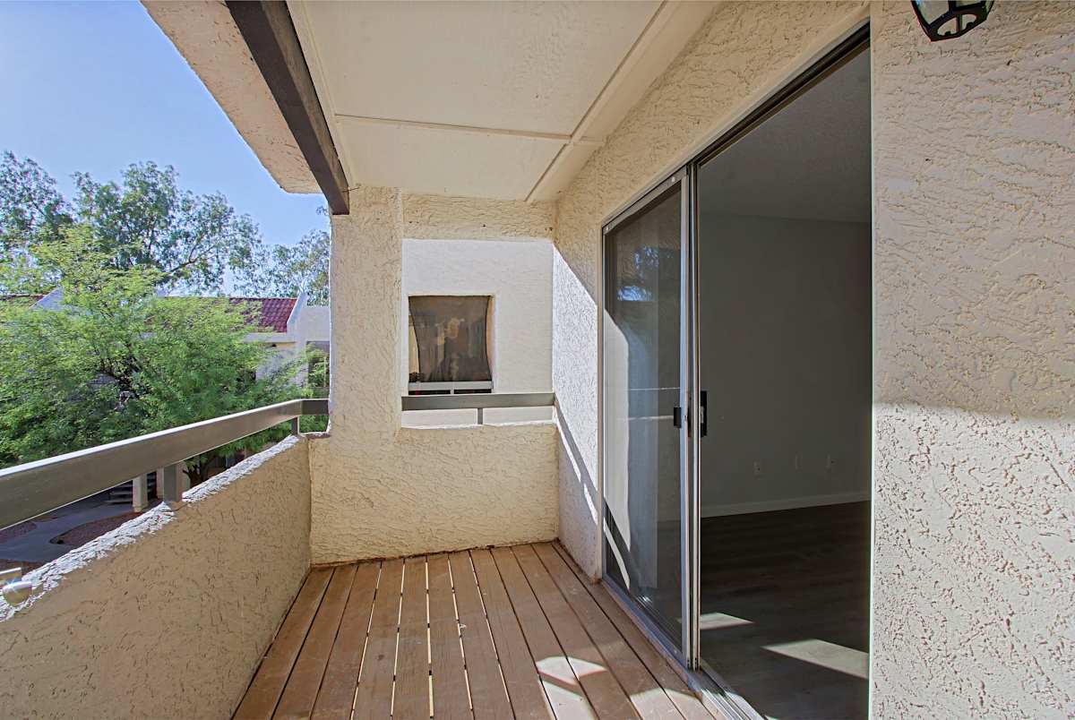 Balcony or patio at Northerly Apartments.