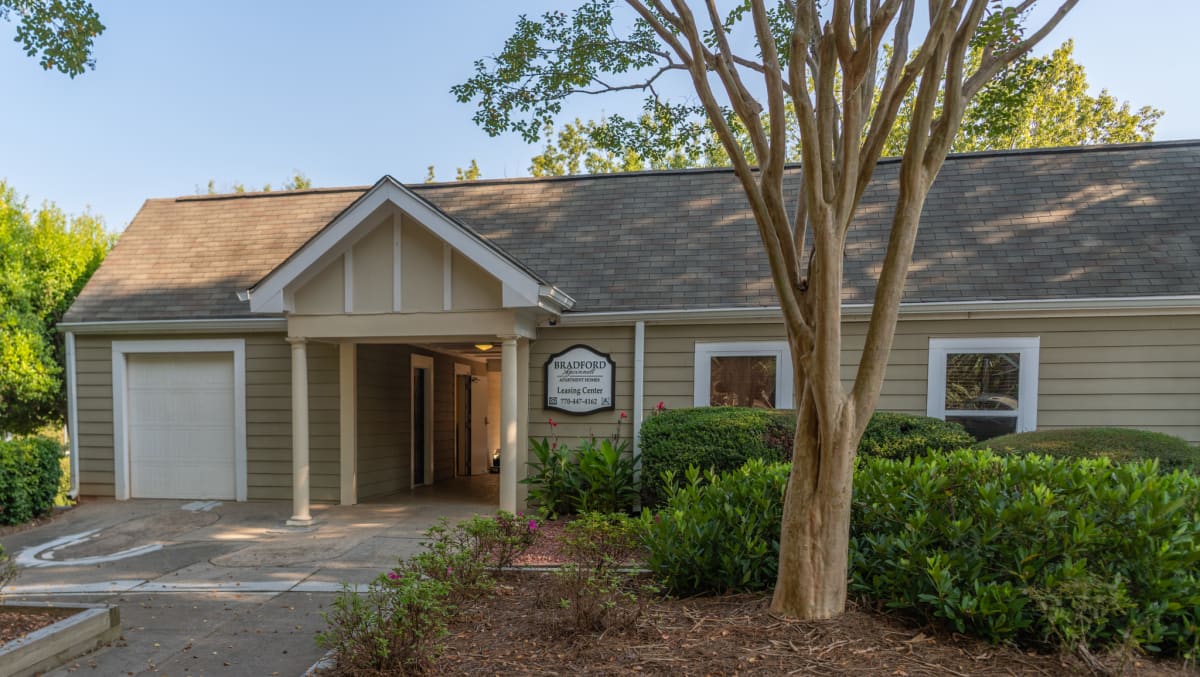 Photos and Video of Bradford Townhomes in Norcross, GA