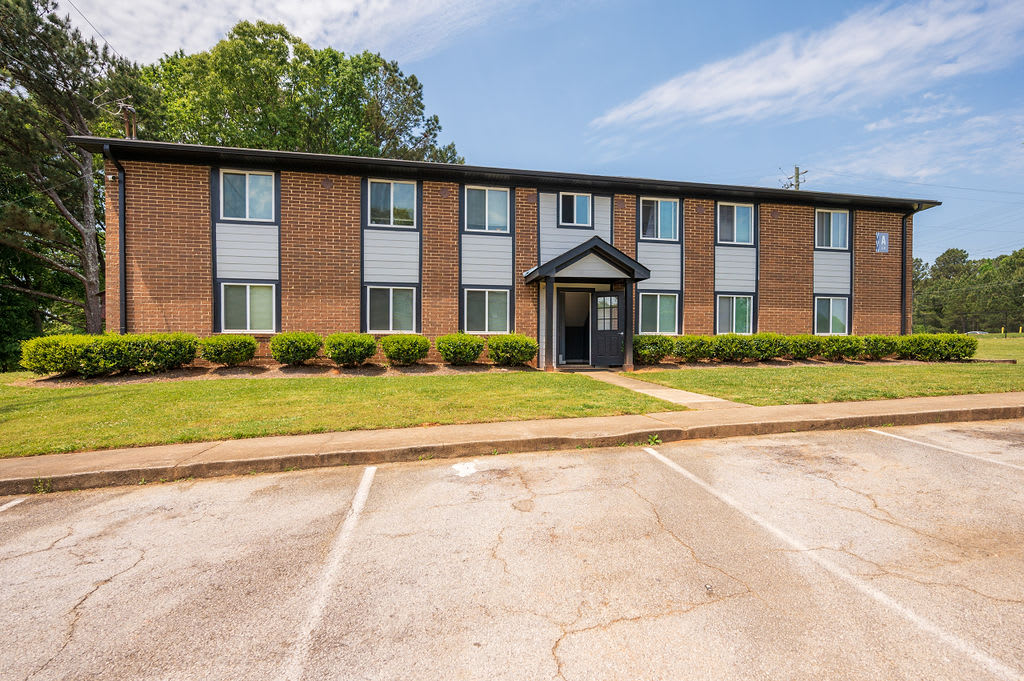 Photos and Video of Ridgewood Apartments in Lawrenceville, GA
