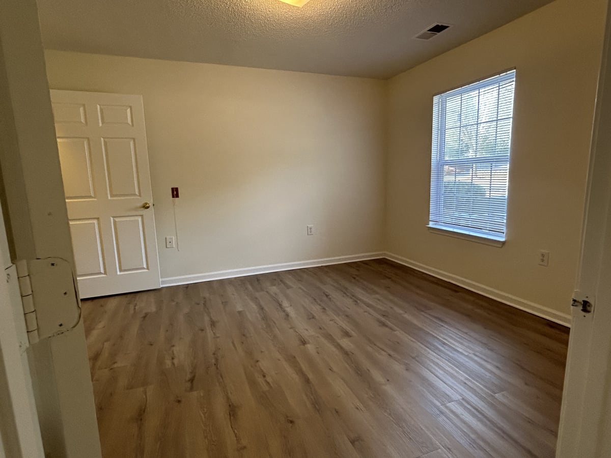 Photos and Video of Creekside Apartments in Wake Forest, NC