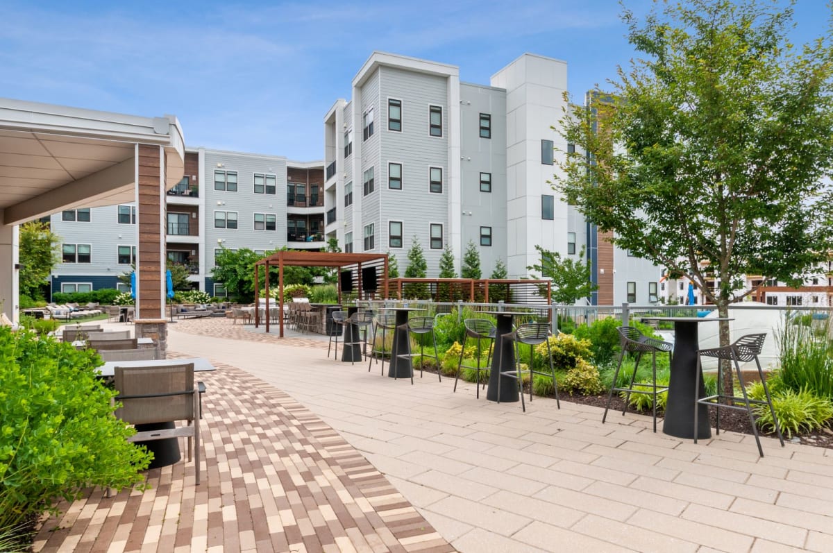 Apartments In Newtown Square | Madison Ellis Preserve Apartments