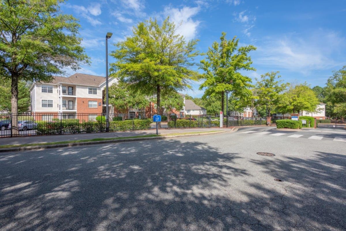 Durham Apartments for Rent | Southpoint Crossing