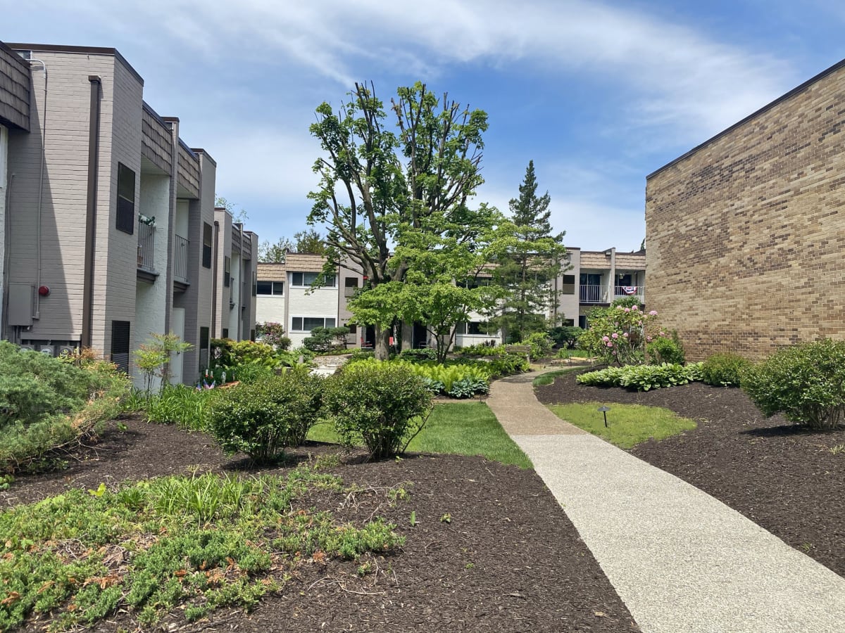 Photos and Video of Franklin Square Village in Glendora, NJ