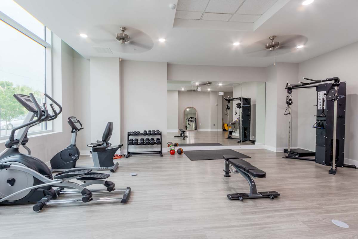 Apartments for Rent Downtown Charleston SC | James Lewis Jr Apartments