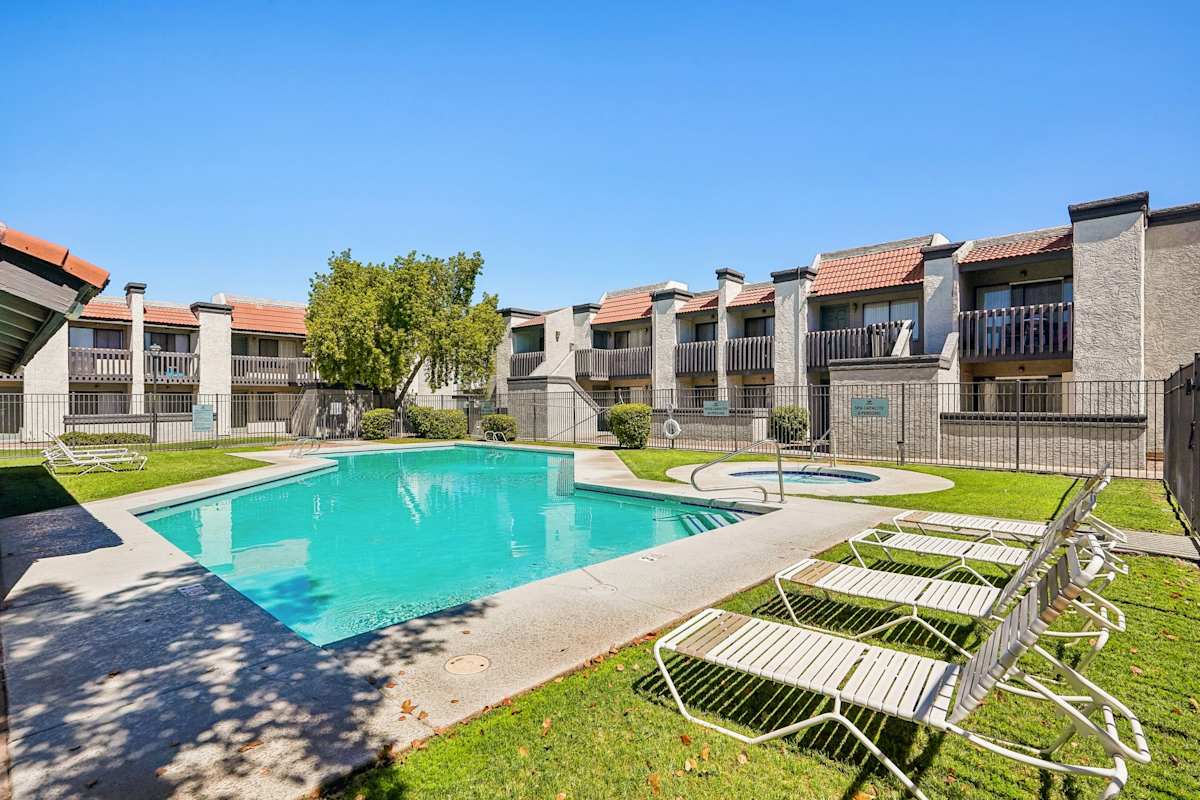 Acacia Pointe pool and surrounding apartment buildings.