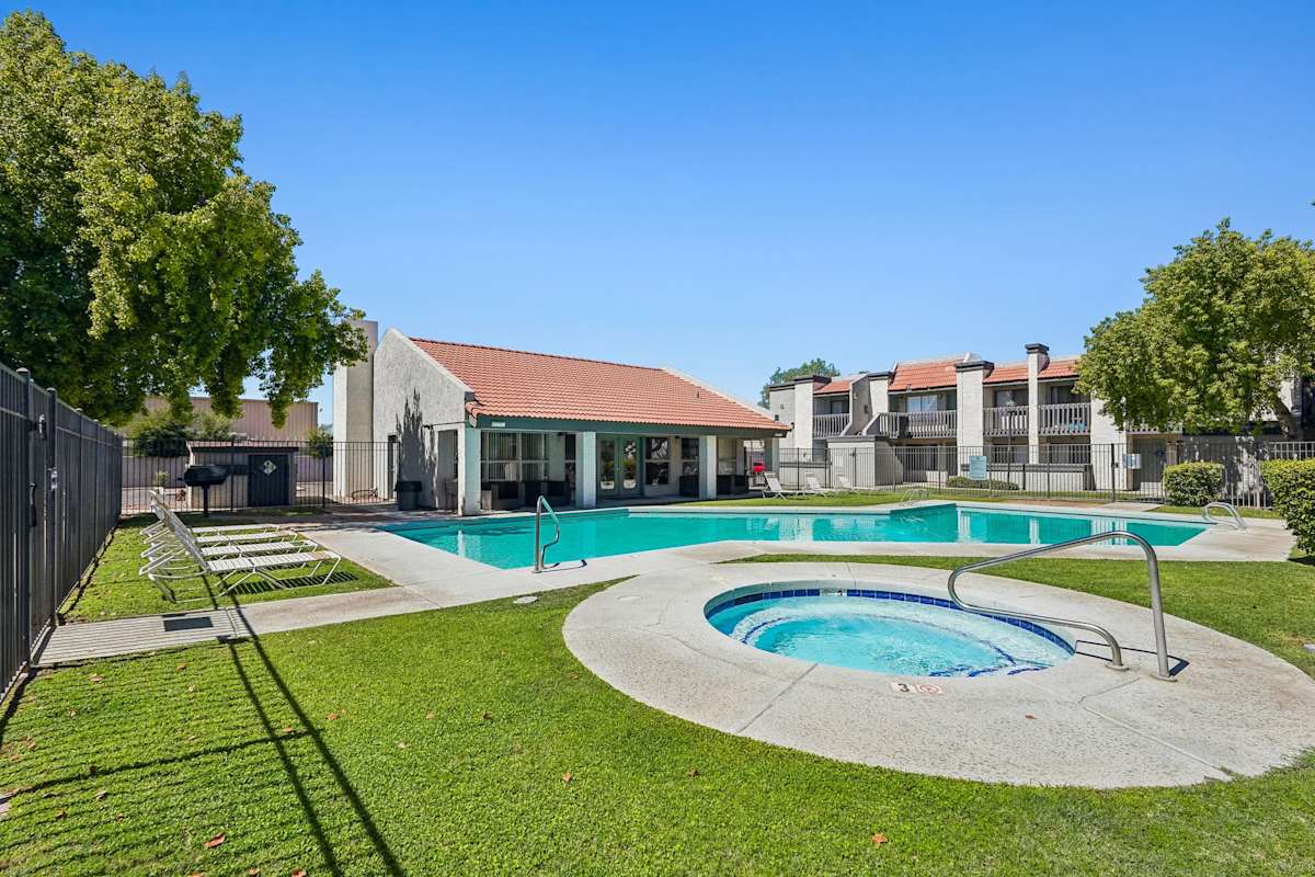 Acacia Pointe pool and surrounding apartment buildings.