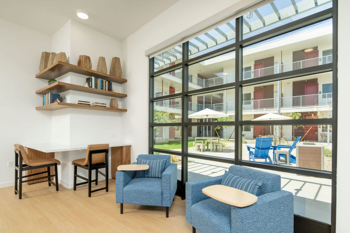 Shared interior space at Streamliner 67th.