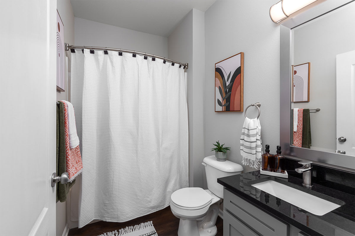 Photos and Video of Kings Landing in Creve Coeur, MO