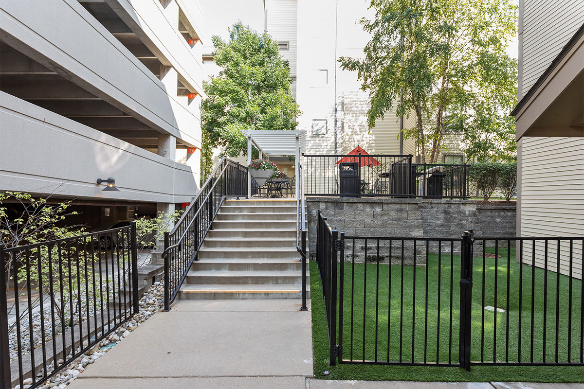 Photos and Video of Kings Landing in Creve Coeur, MO