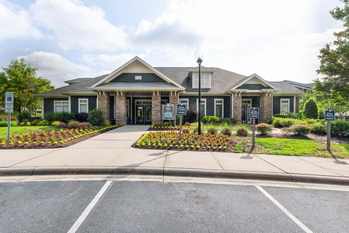 Ashton Reserve at NorthLake exterior building view - Charlotte, NC