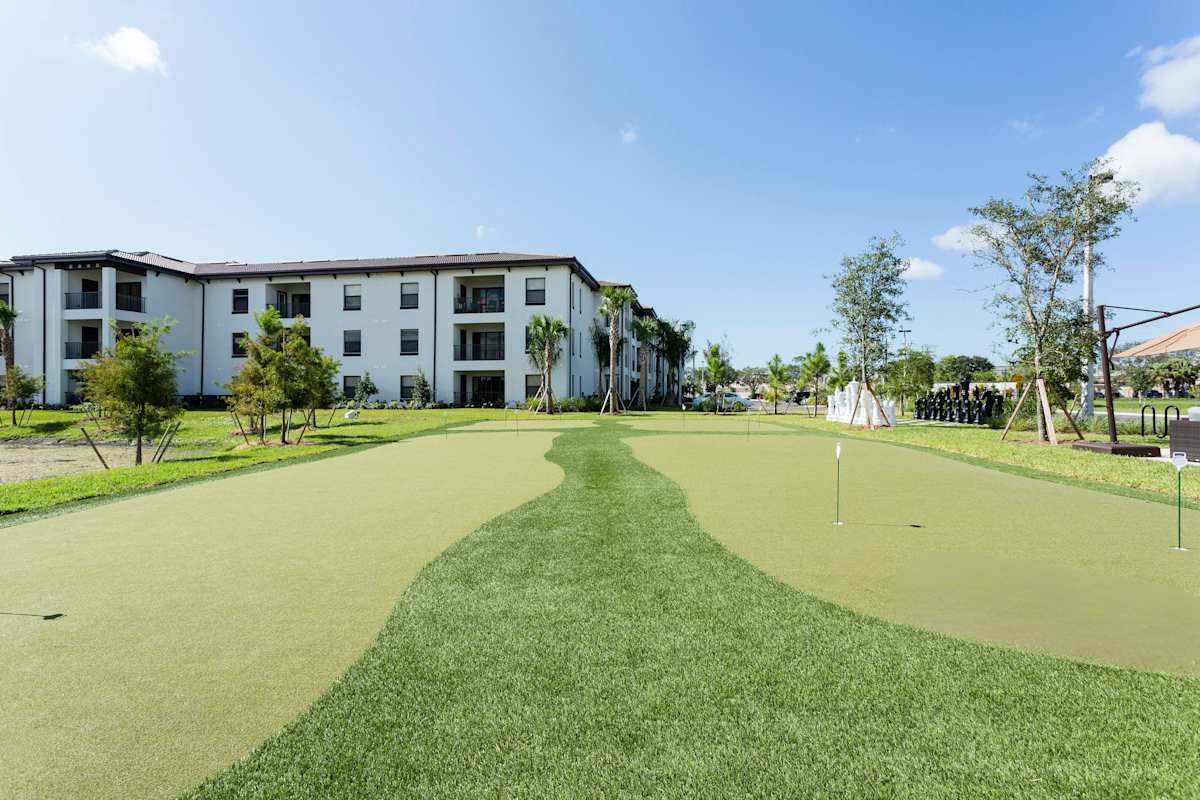 Channelside Apartments putting green - Fort Myers, FL