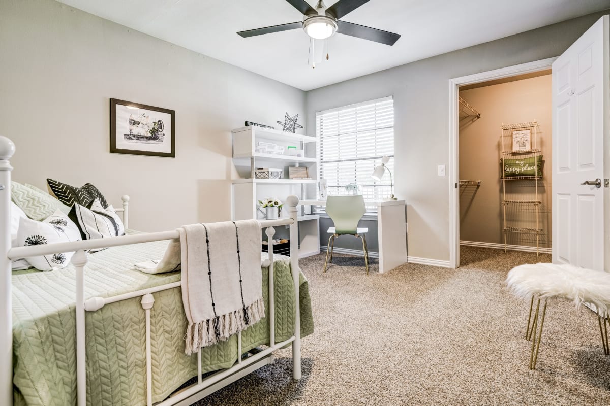 Primrose Oaks Sr Apts-Txa00000462 apartment photo