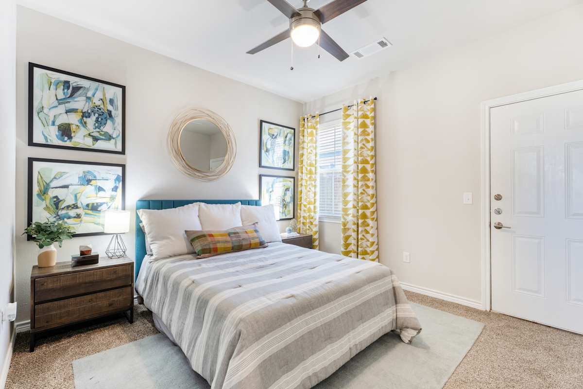 Virtu on Denali bedroom with dresser - Abilene, TX