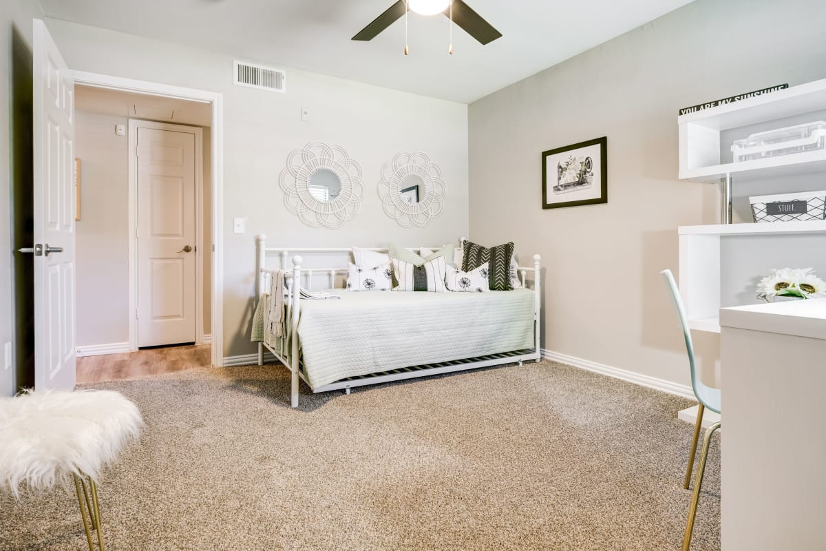 Primrose Oaks Sr Apts-Txa00000462 apartment photo