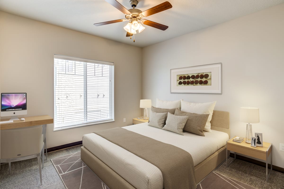 Apartments for Rent in Lawrence Fairway Flats Gallery