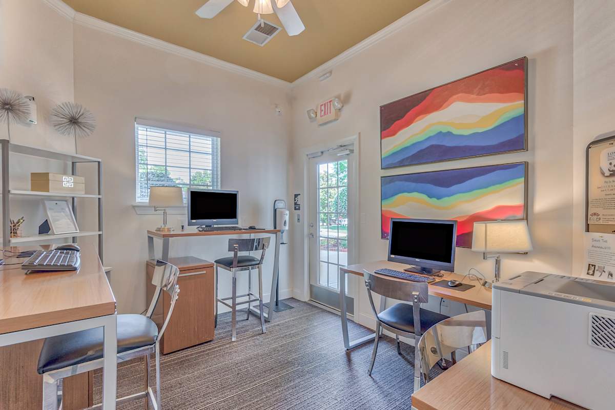 Millcrest Park business center with desks and computers - Fort Mill, SC