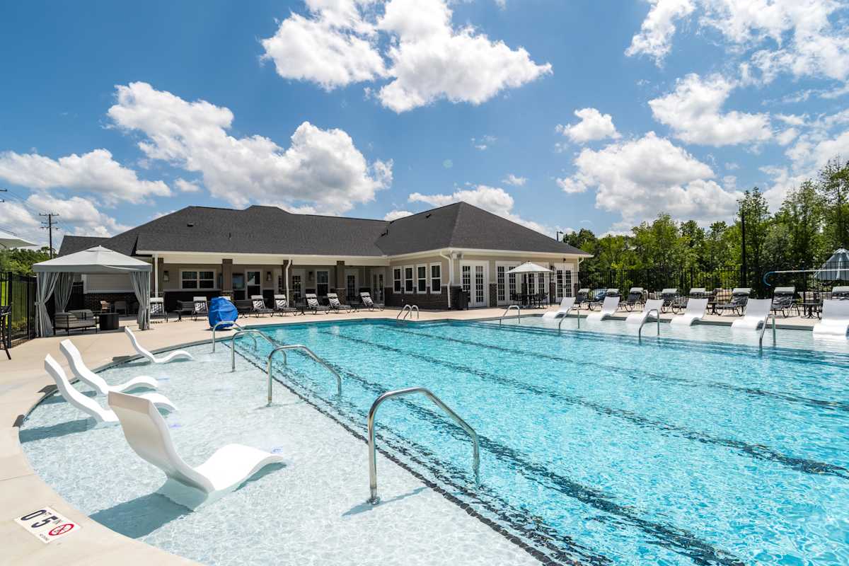 Nexus 485 pool deck with pavilion and chairs - Charlotte, NC