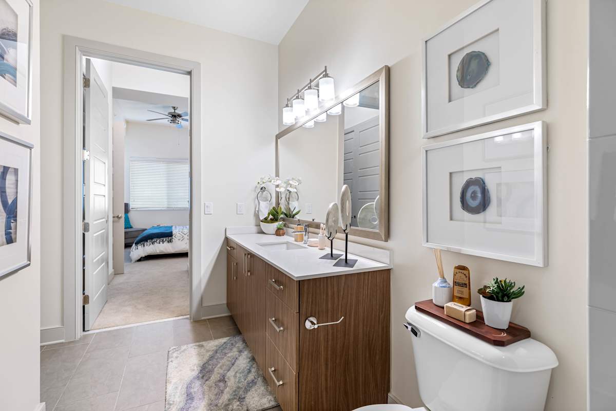 Ora Flagler Village apartment bathroom fixtures - Ft Lauderdale, FL