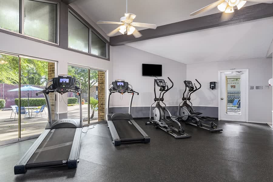 Artwood Apartment Homes fitness center cardio equipment - Tyler, TX